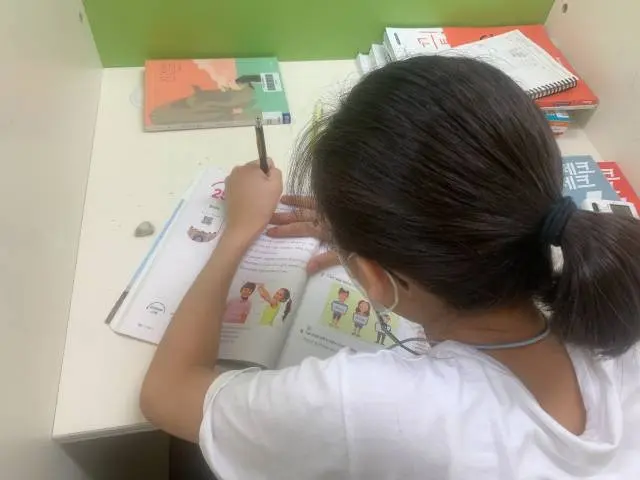학습실에서 조용히 늘려간 자기주도학습 시간